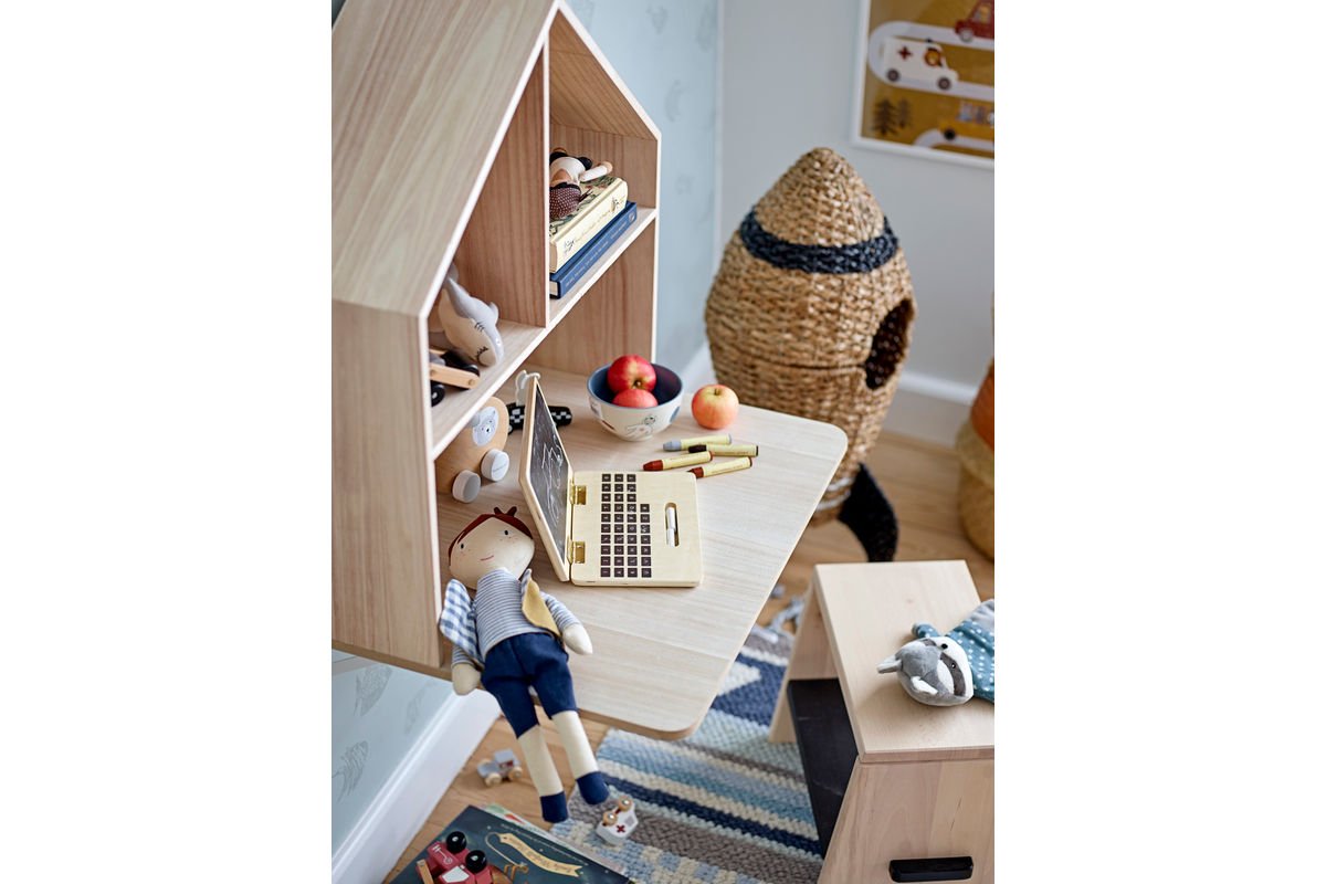 Kinderhocker Nina – Tritthilfe aus Buchenholz für Bad & Küche