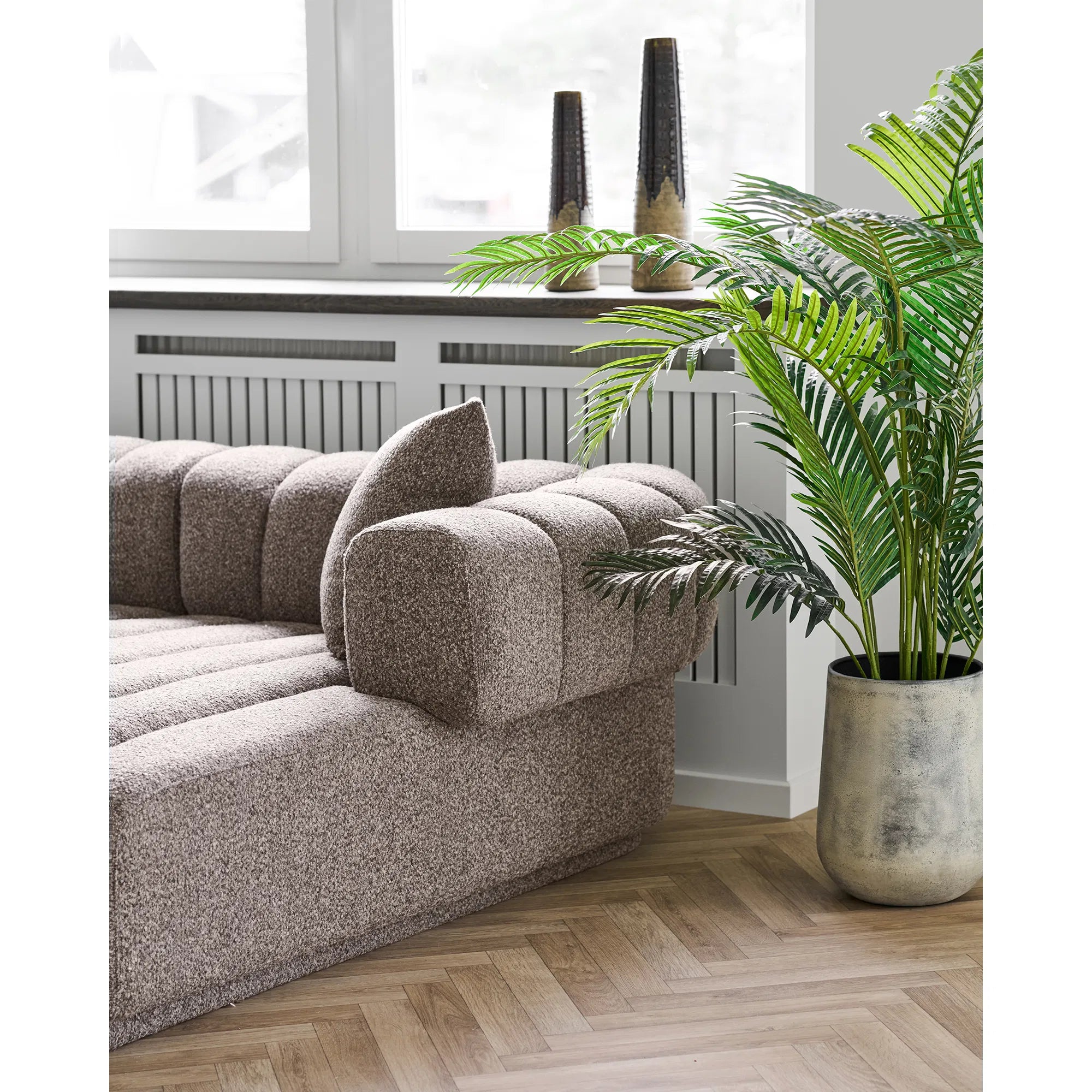 Vase Jorvane - edle Keramikvase in braun - groß