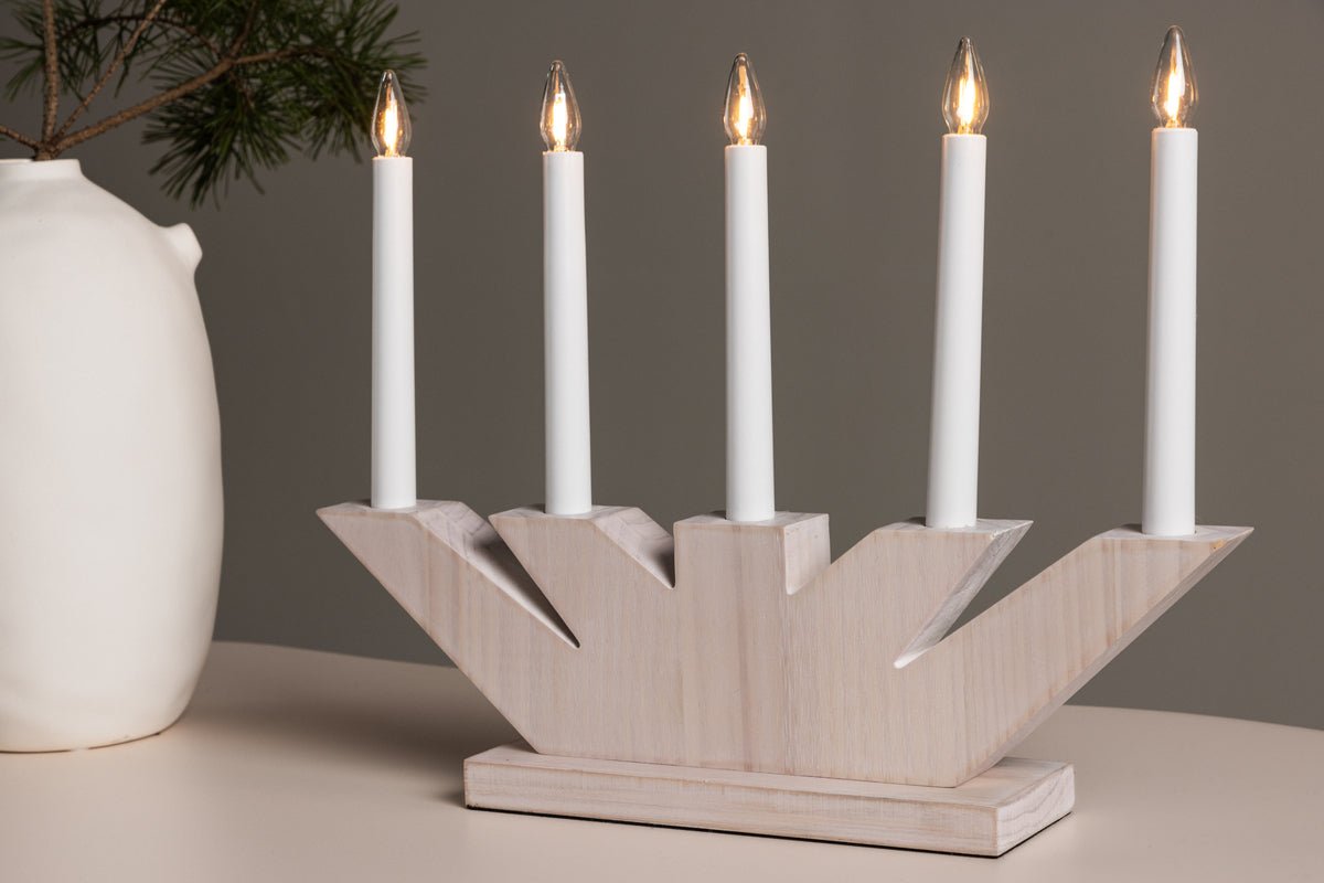 Weihnachtsbeleuchtung Alvra - stimmungsvoller Adventskerzenhalter