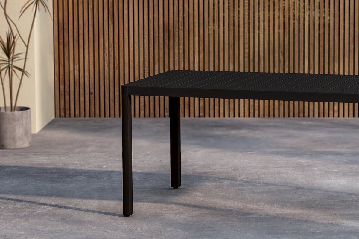 Garten Esstisch Vista - 150x85 cm aus Aluminium in Beige oder Schwarz