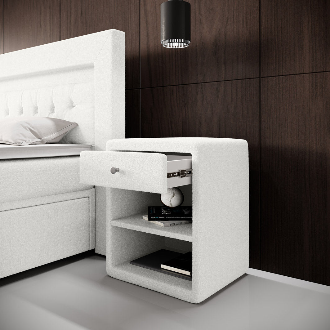 Designer Nachttisch Amy in Bouclé