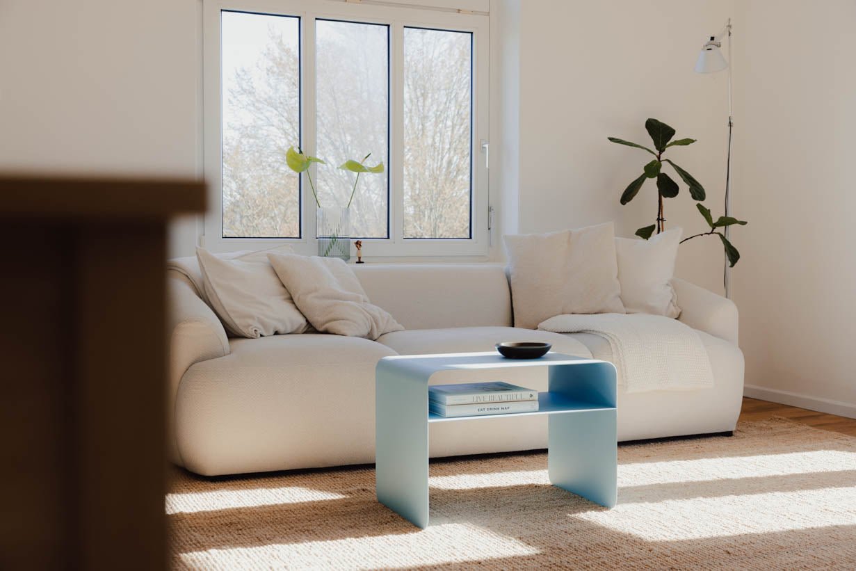 Couchtisch/Beistelltisch Cosmo – Pulverbeschichtetes Metall in modernem Design