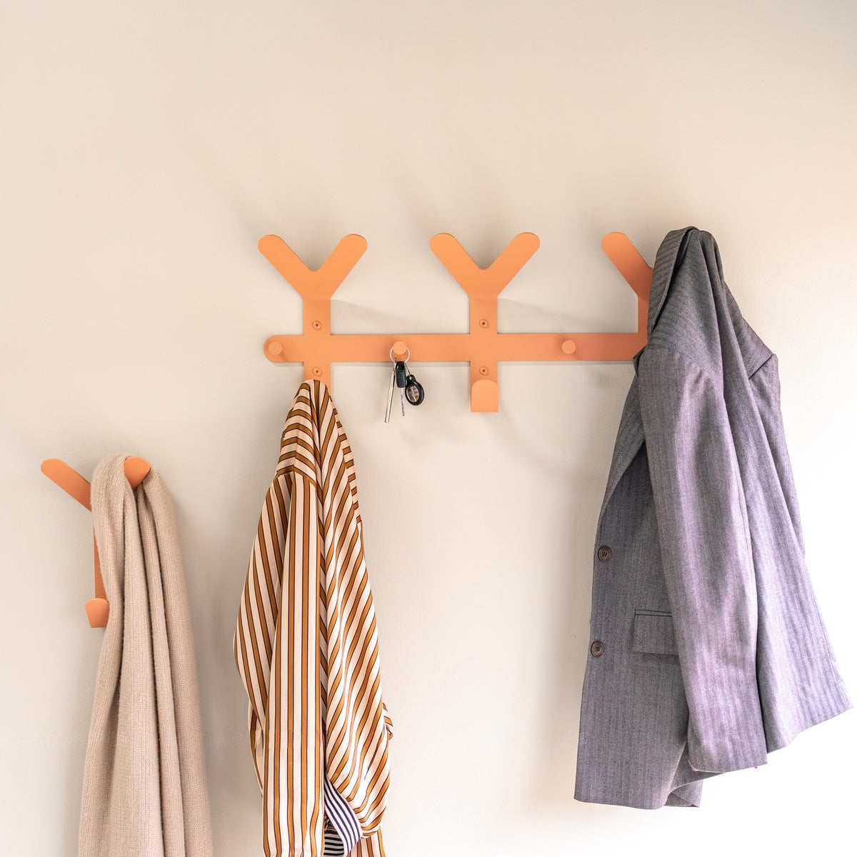 Designer Wandgarderobe Folira