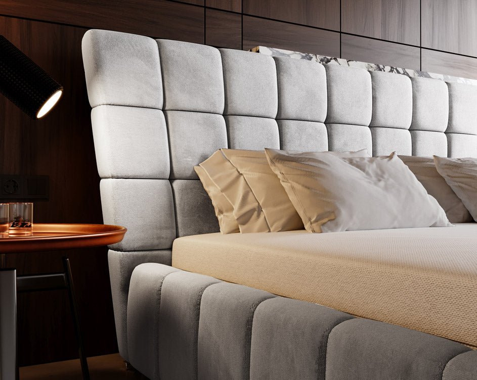 Lit design Adore en Velours avec espace de rangement