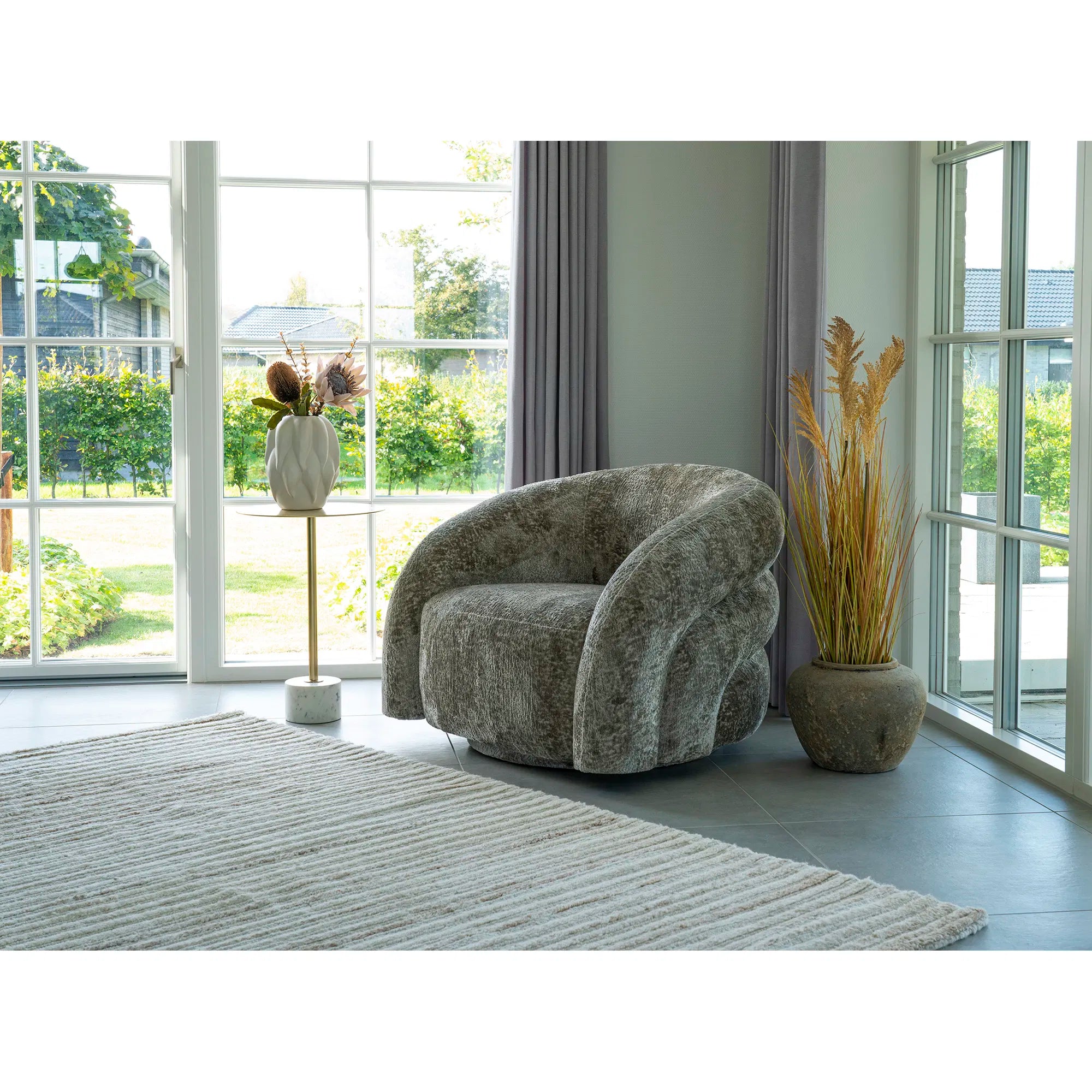 Fauteuil canapé design Korfu avec fonction pivotante en Sable Bouclé