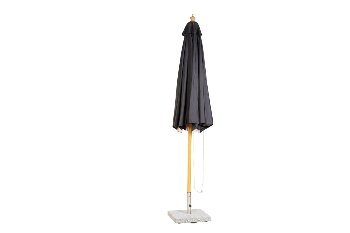 Parasol Azzura – Ø300 cm en couleur Noir avec structure en hêtre
