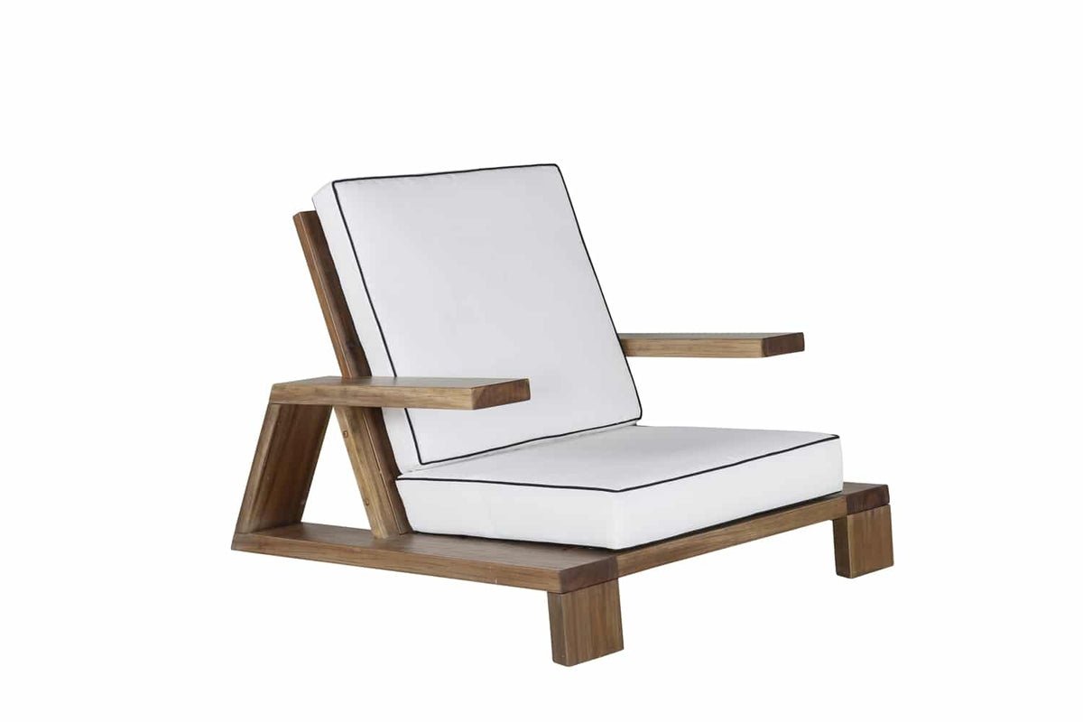 Fauteuil lounge de jardin Daria - en bois d'acacia avec coussins blancs