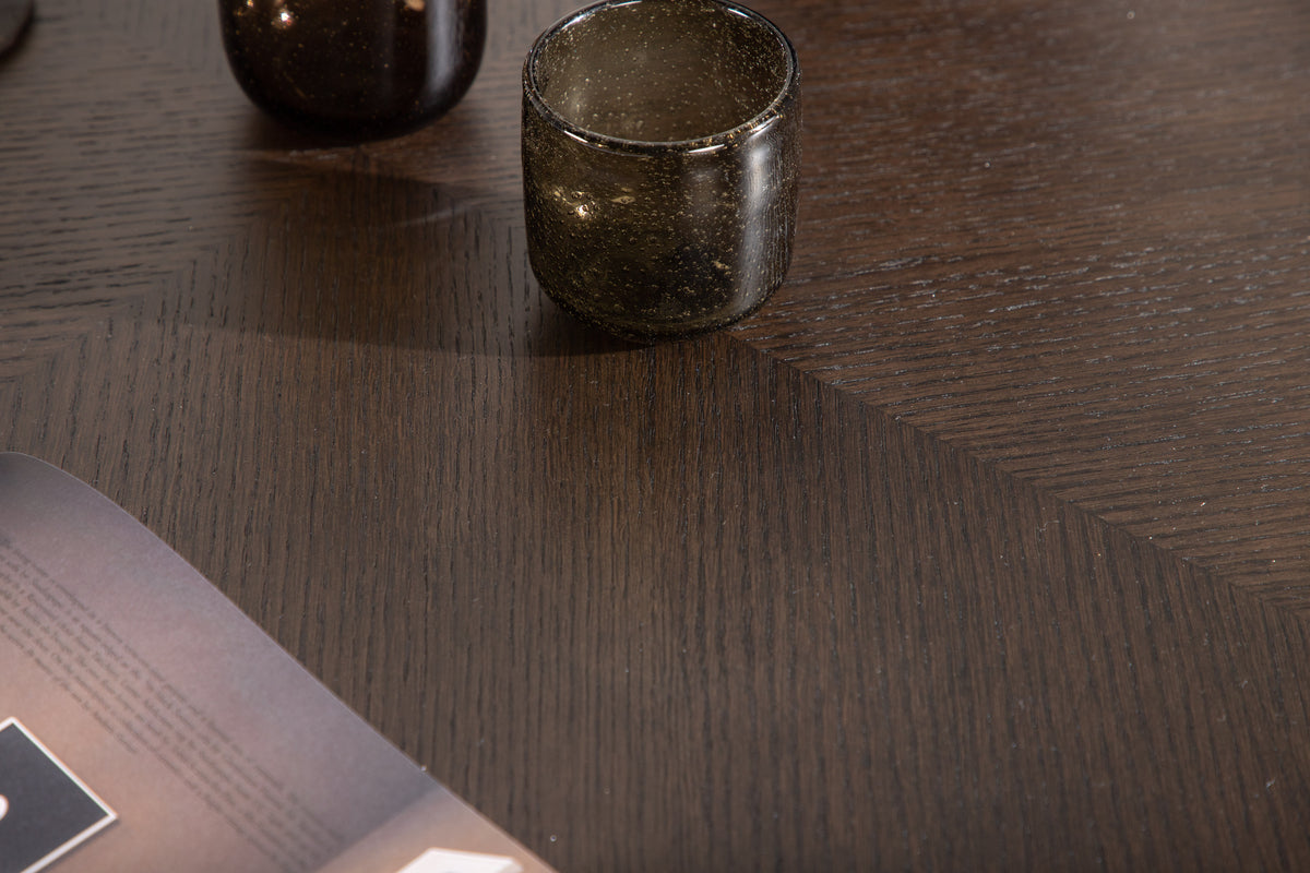 Table à manger Marloo - au design rond, inspiré du style scandinave