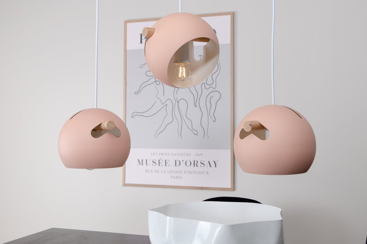 Suspension « Serengeti Plus » – 3 ampoules pour un meilleur éclairage