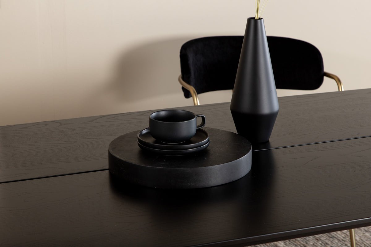 Table à manger Amani - élégance stylée pour votre maison