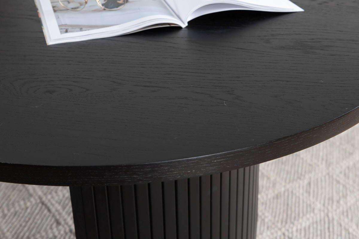 Table à manger Moani - avec cadre robuste au design nervuré