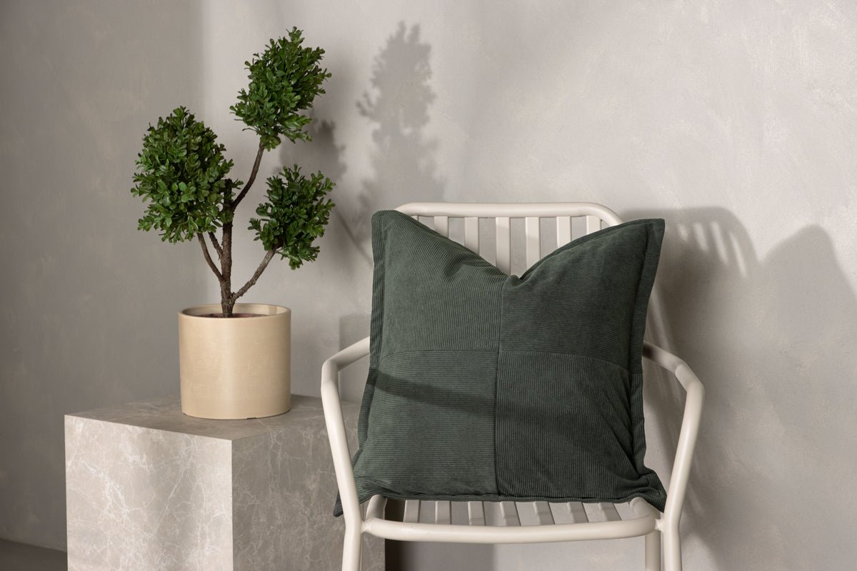 Housse de coussin Budapest - 50x50 cm en Beige, vert foncé et Marron