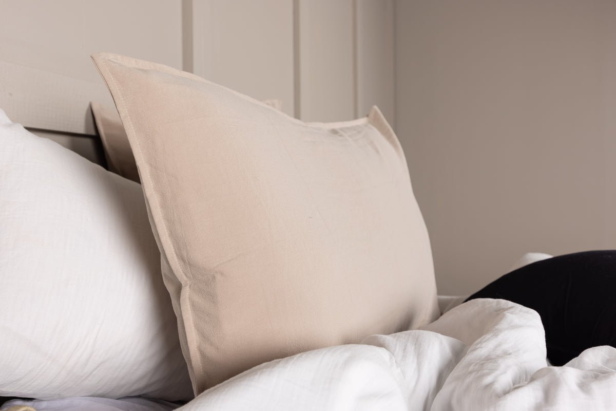 Housse de coussin Hygge - 50x90 cm en Marron, Beige et Blanc en 100% coton