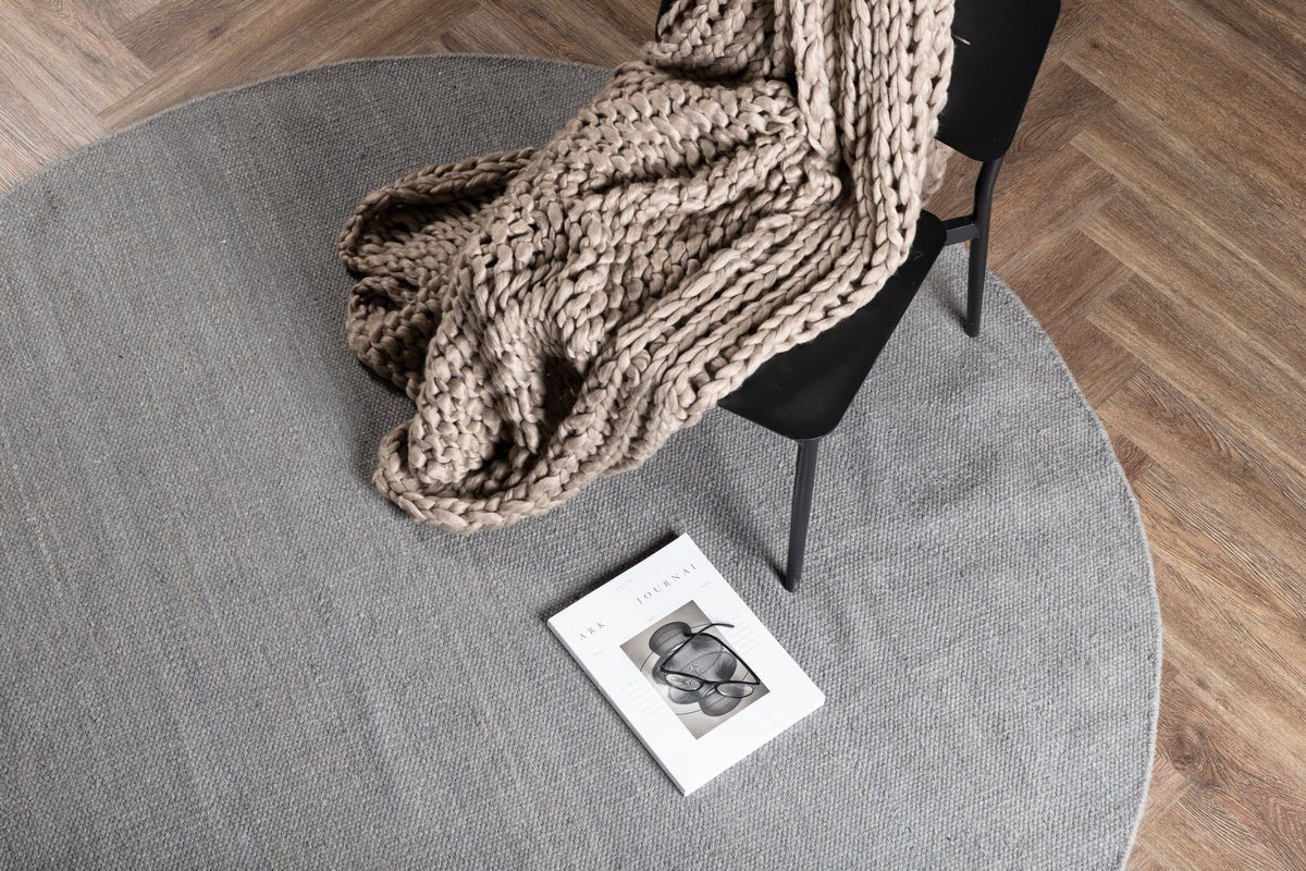Tapis Edi – en Gris ou Beige en laine et coton