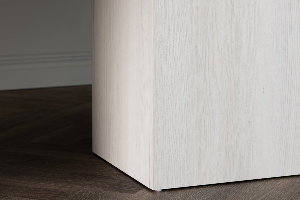 Table à manger Marama - au design scandinave, clair et minimaliste