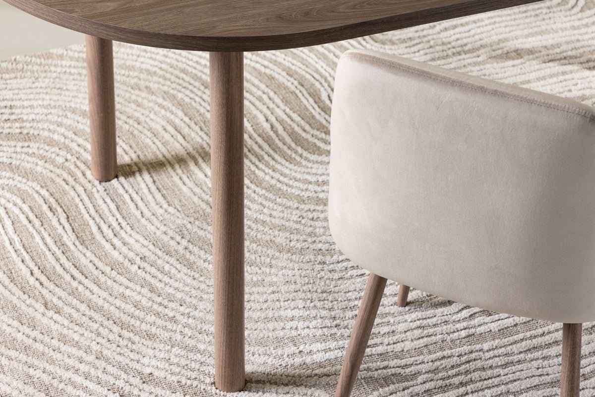 Table à manger Seaside - table à manger ovale avec ligne claire et ambiance calme