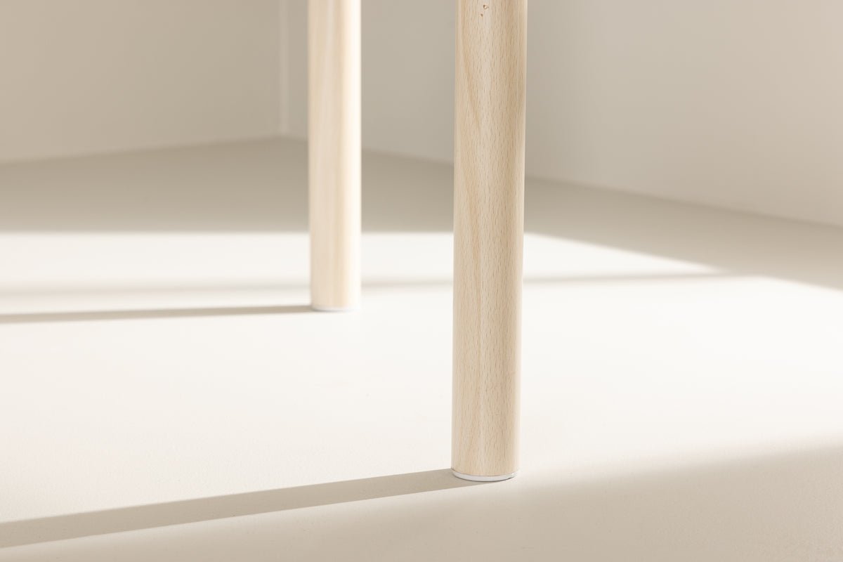 Table à manger Seaside - table à manger ovale avec ligne claire et ambiance calme