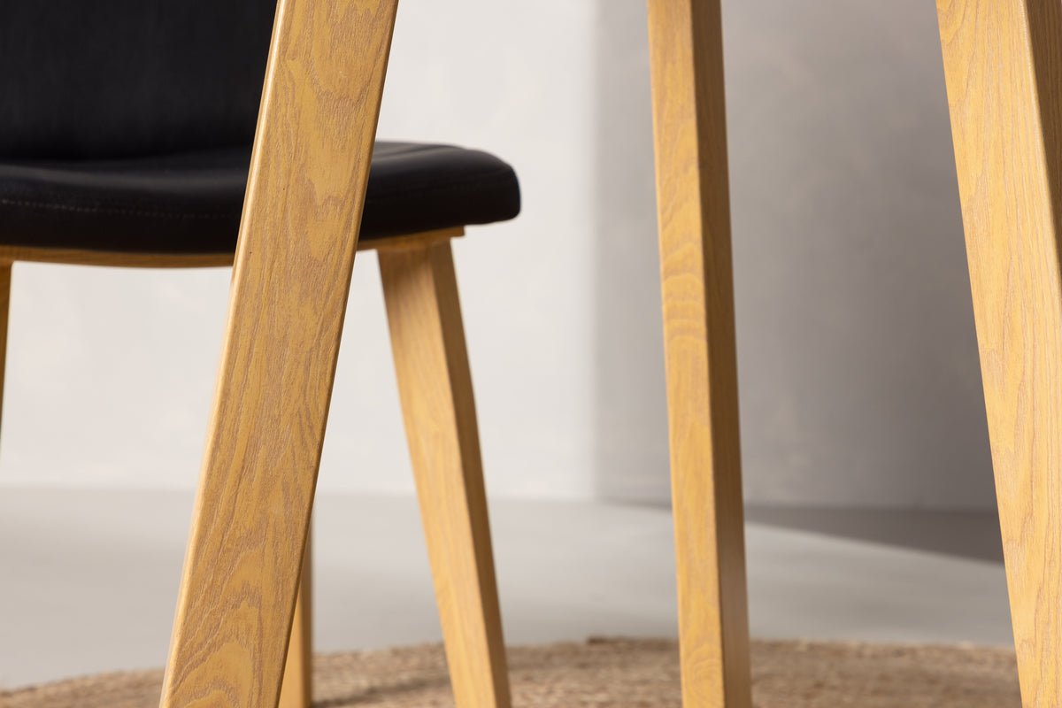 Table à manger Nohea - une élégance intemporelle crée une atmosphère accueillante