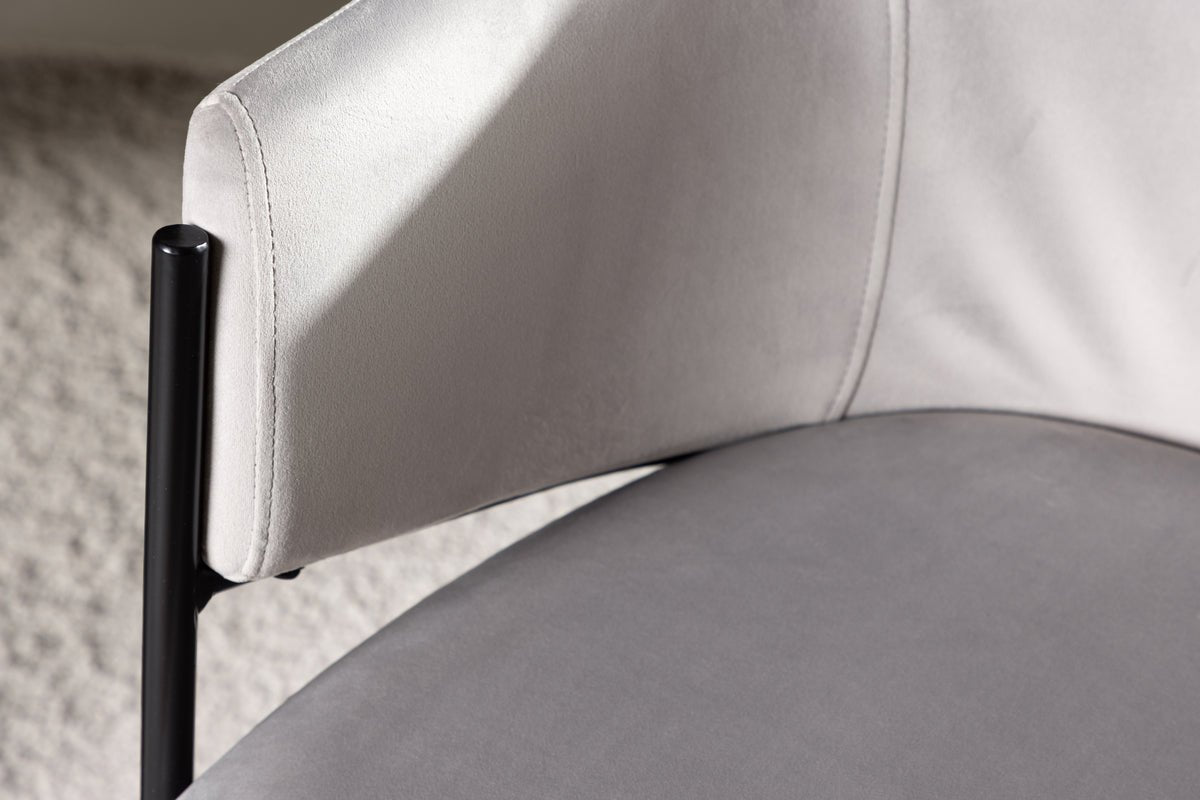 Ensemble de 2 - Chaise Calyra avec tissu en velours gris clair
