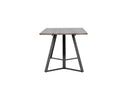 Esstisch Waka - die dekorativen Metallbeine setzen einen stilvollen Akzent
