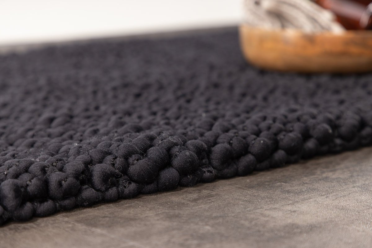 Tapis de bain Lembongan - en Blanc clair ou Noir