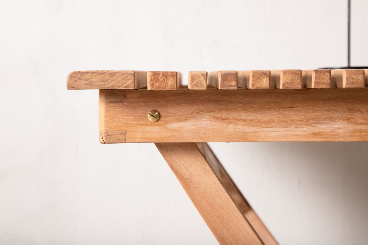 Table de jardin Taneva - une table pliante en teck de haute qualité