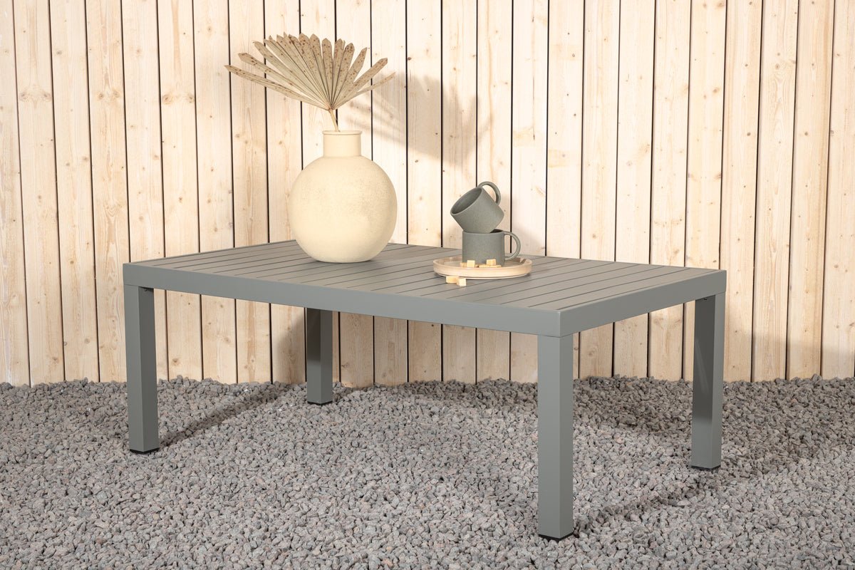 Table de jardin Tanari - une table basse au design élégant