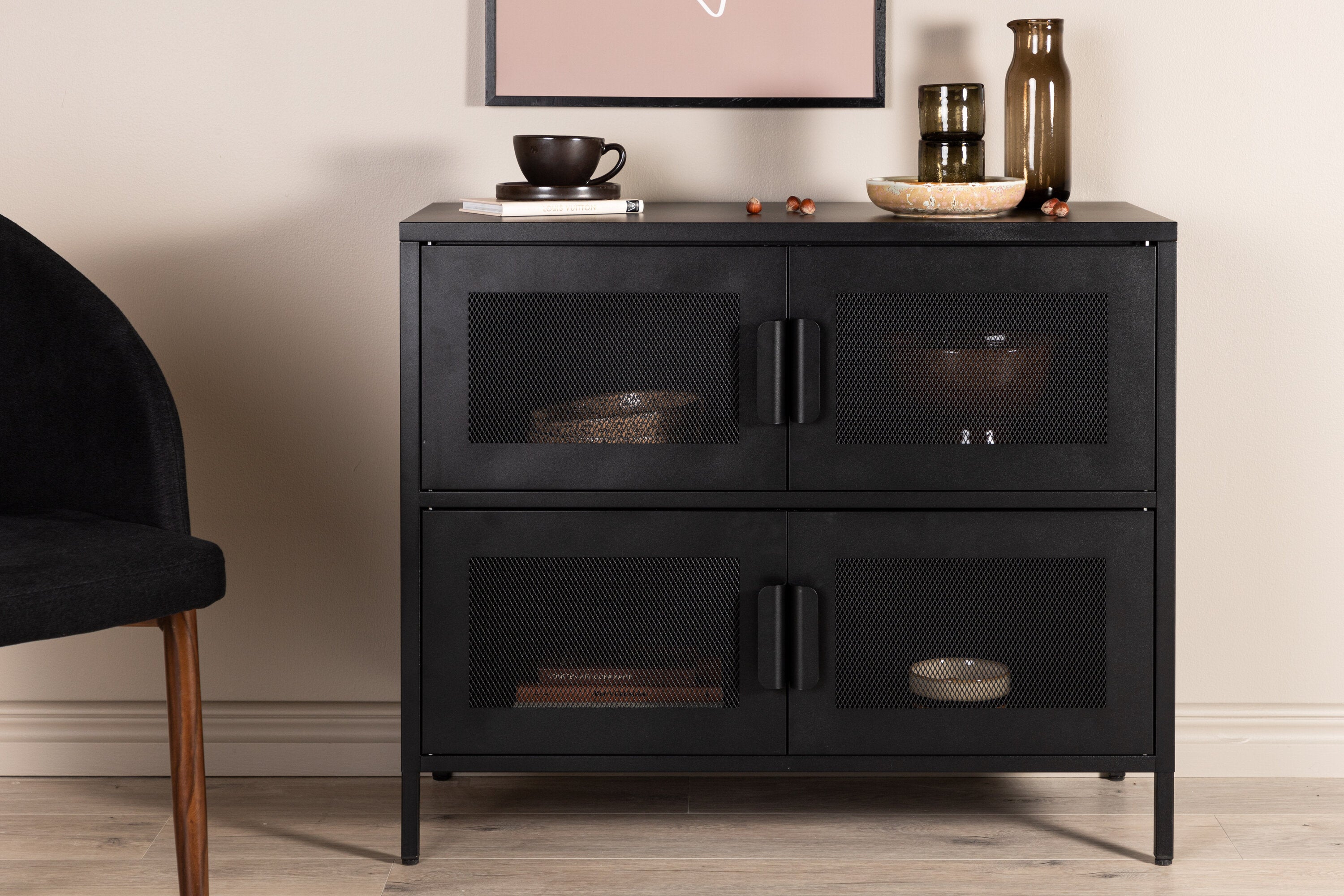 Commode Berit – Design industriel en Noir