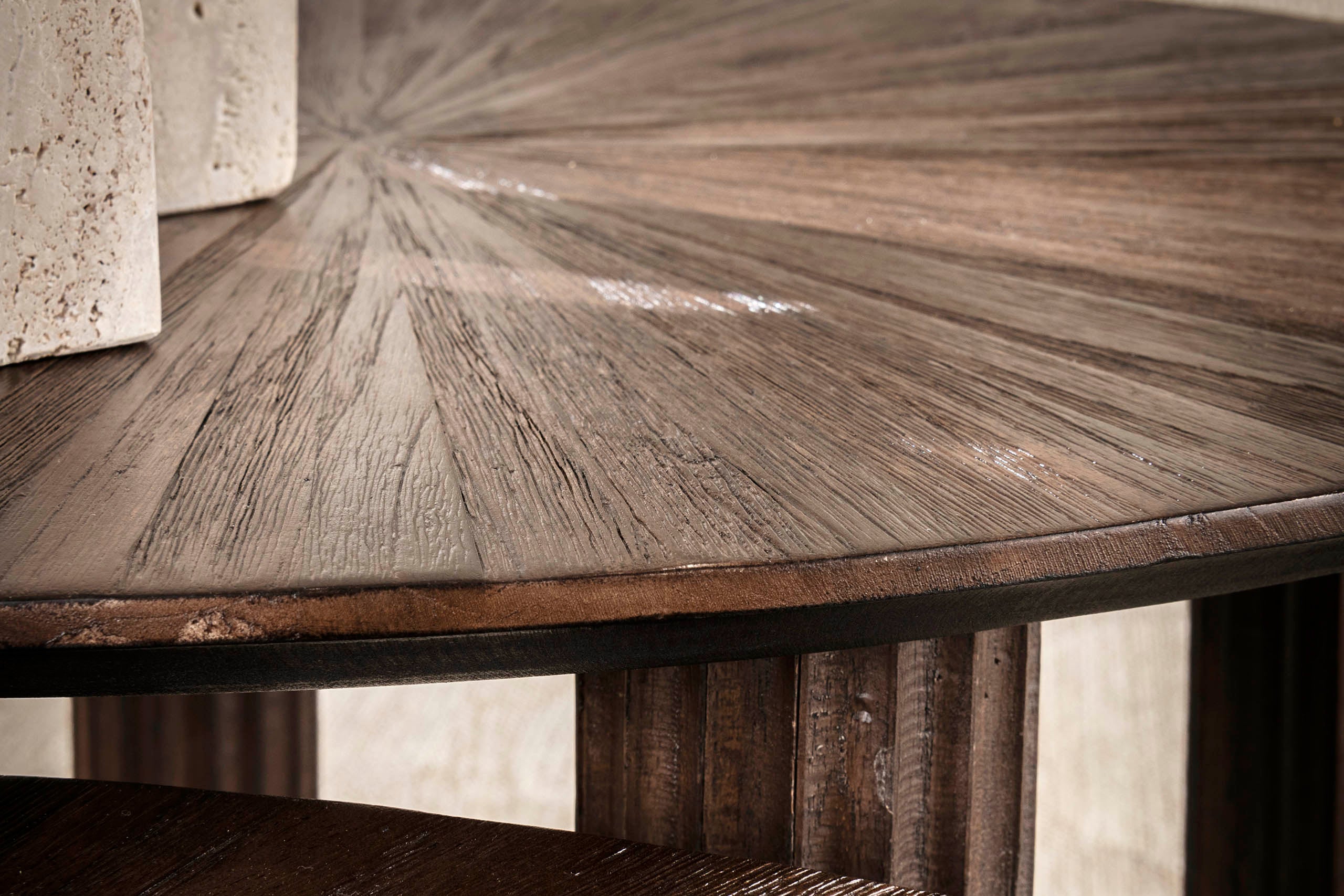 Table basse Soluma - lot de 2 en teck de haute qualité au design triangulaire