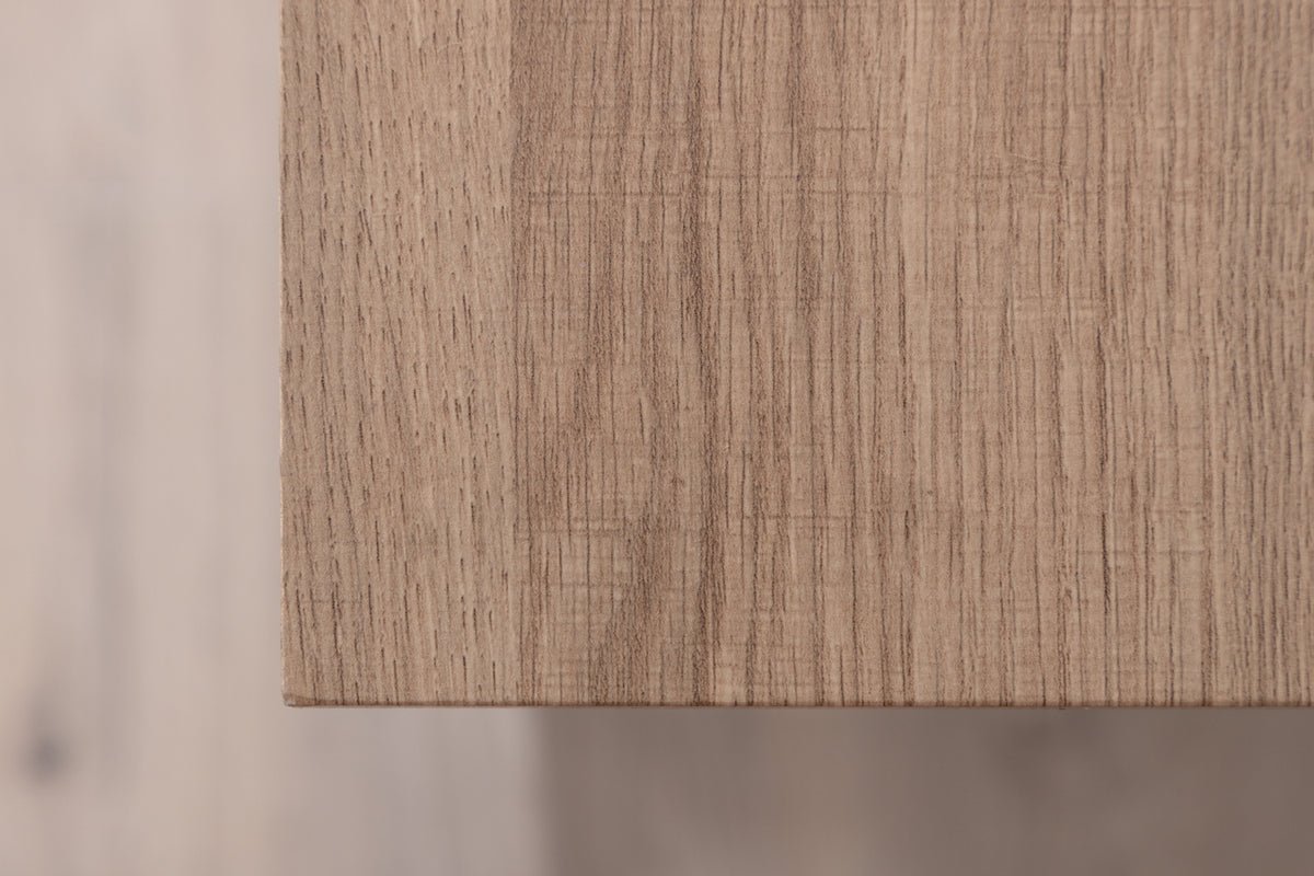 Table d'appoint Florin – simple et moderne en deux couleurs