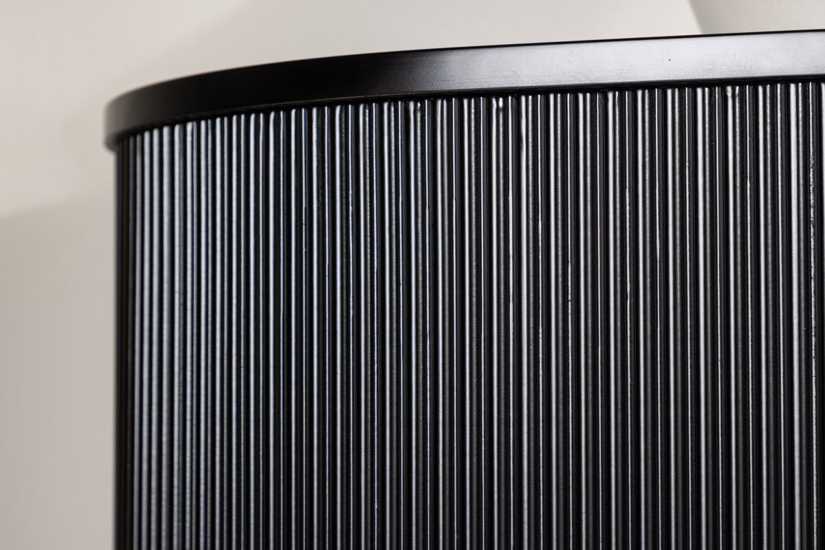 Beistelltisch Silva – in Schwarz mit Rillenoptik