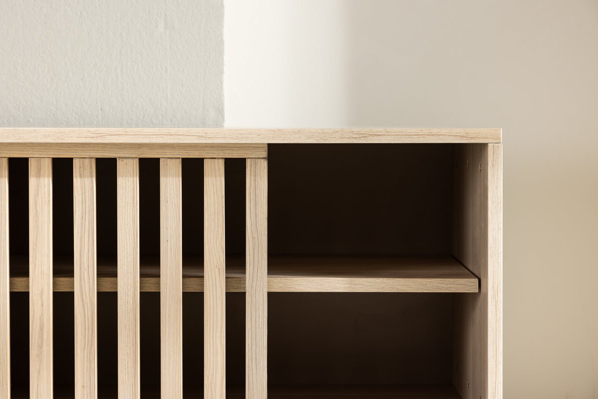 Meuble TV design Valero 180 cm MDF – mat, avec façade à lamelles