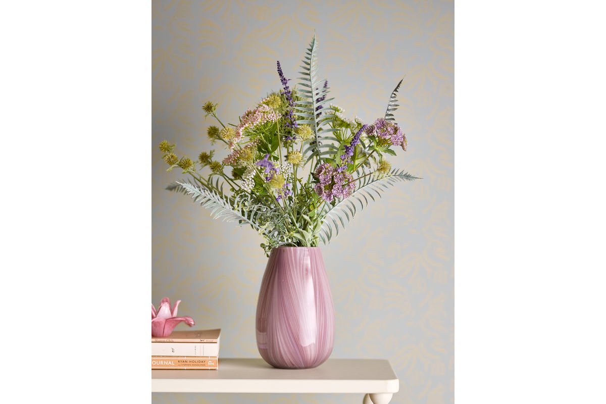 Vase « Ennia » – Verre rose pâle