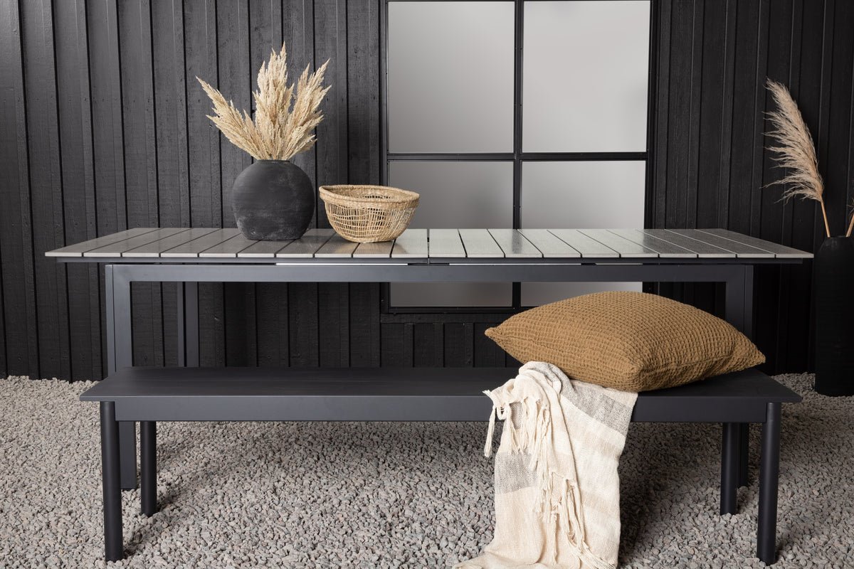 Table de jardin Kairen - parfaite pour des moments conviviaux en plein air