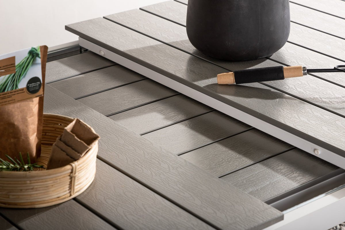 Table de jardin Kairen - parfaite pour des moments conviviaux en plein air