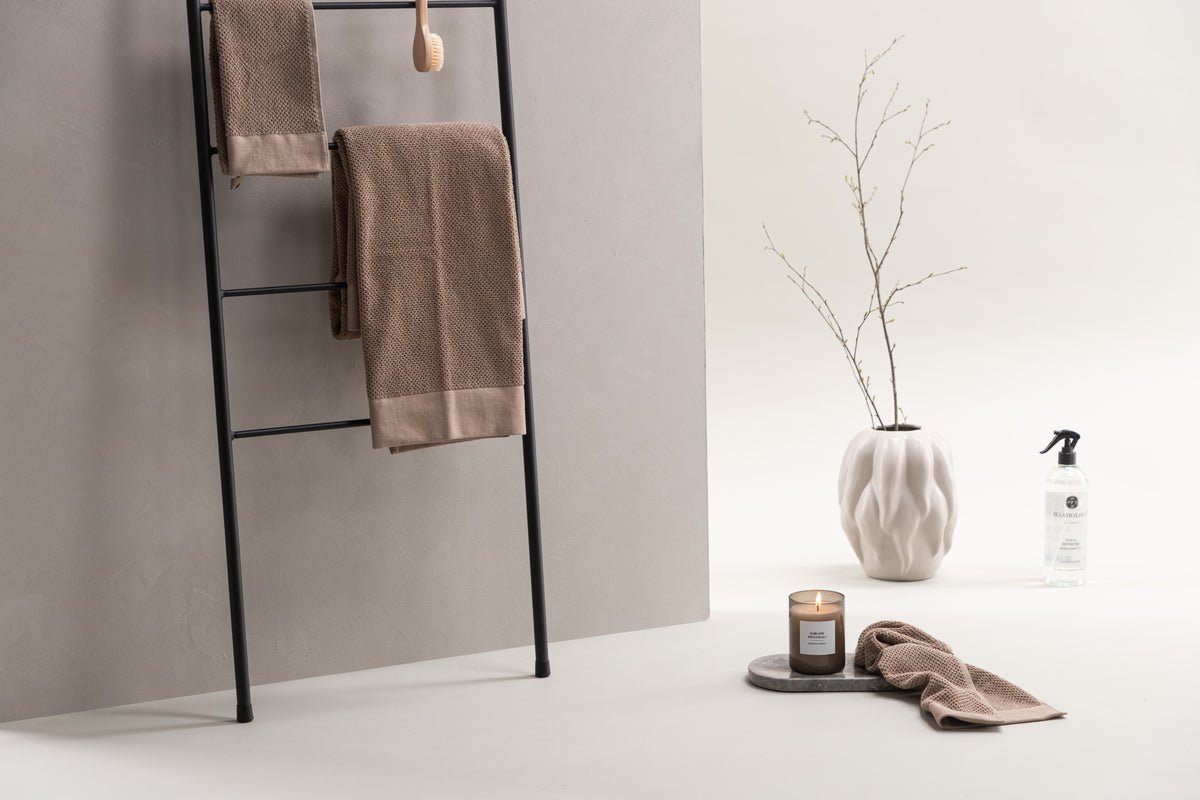 Échelle à serviettes / Porte-manteau Lazaro – Design minimaliste en Noir