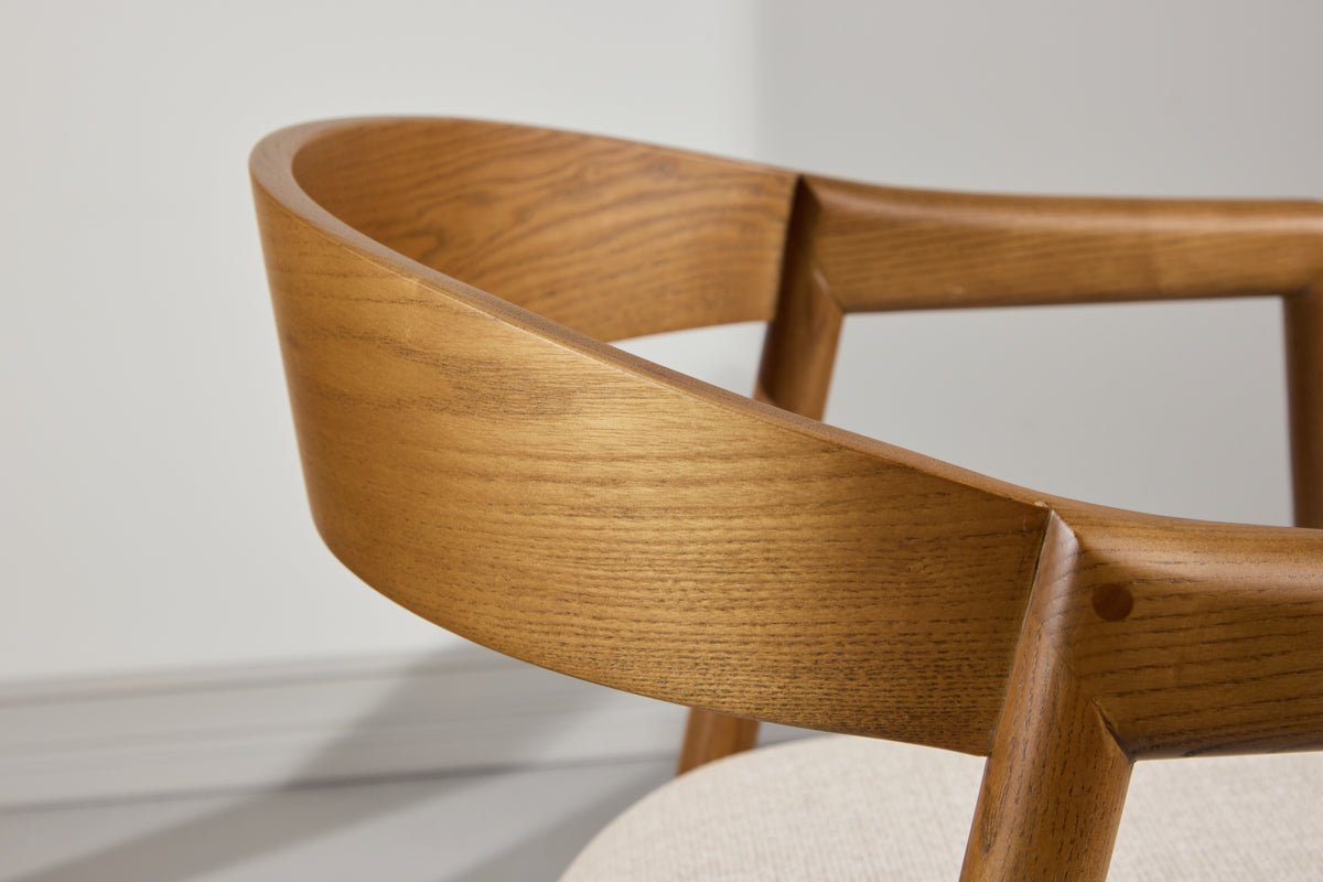 Ensemble de 2 - Chaise Tavi avec formes douces et organiques