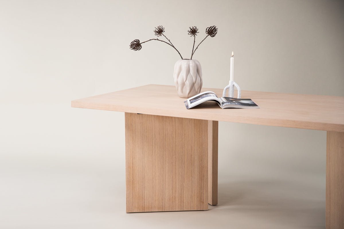 Table à manger Tasman - offre beaucoup d'espace pour les repas en commun