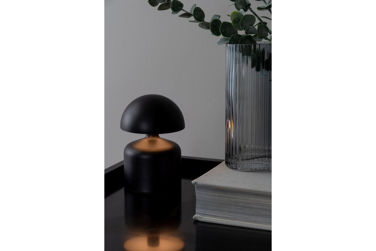 Tischlampe Budapest - Designlampe aus Eisen mit LED