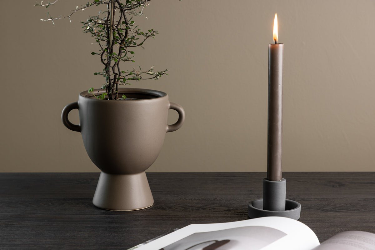 Pot de fleurs Sylva - en ton brun avec petites poignées