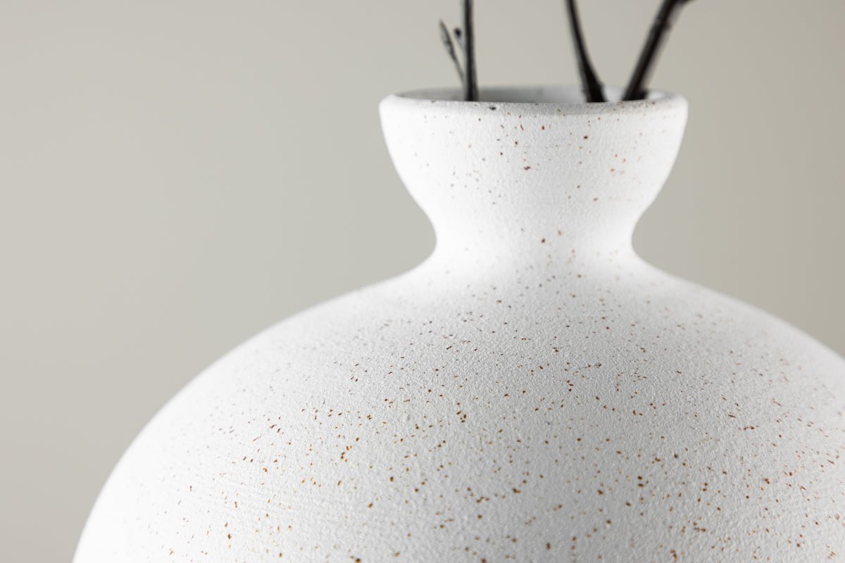 Vase Rellis Ø20 cm – Moderne avec une touche ludique