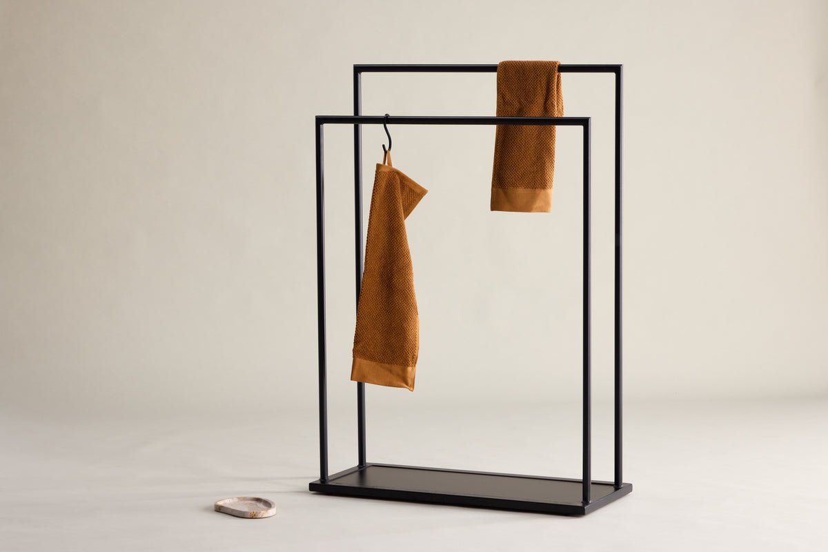 Garderobe Norello – Porte-manteau minimaliste en acier