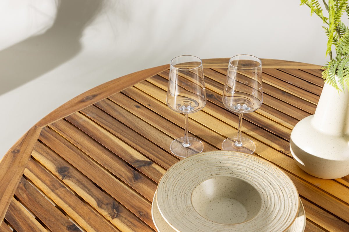 Table à manger de jardin Silva - Ø 120 cm en bois d'acacia aspect naturel