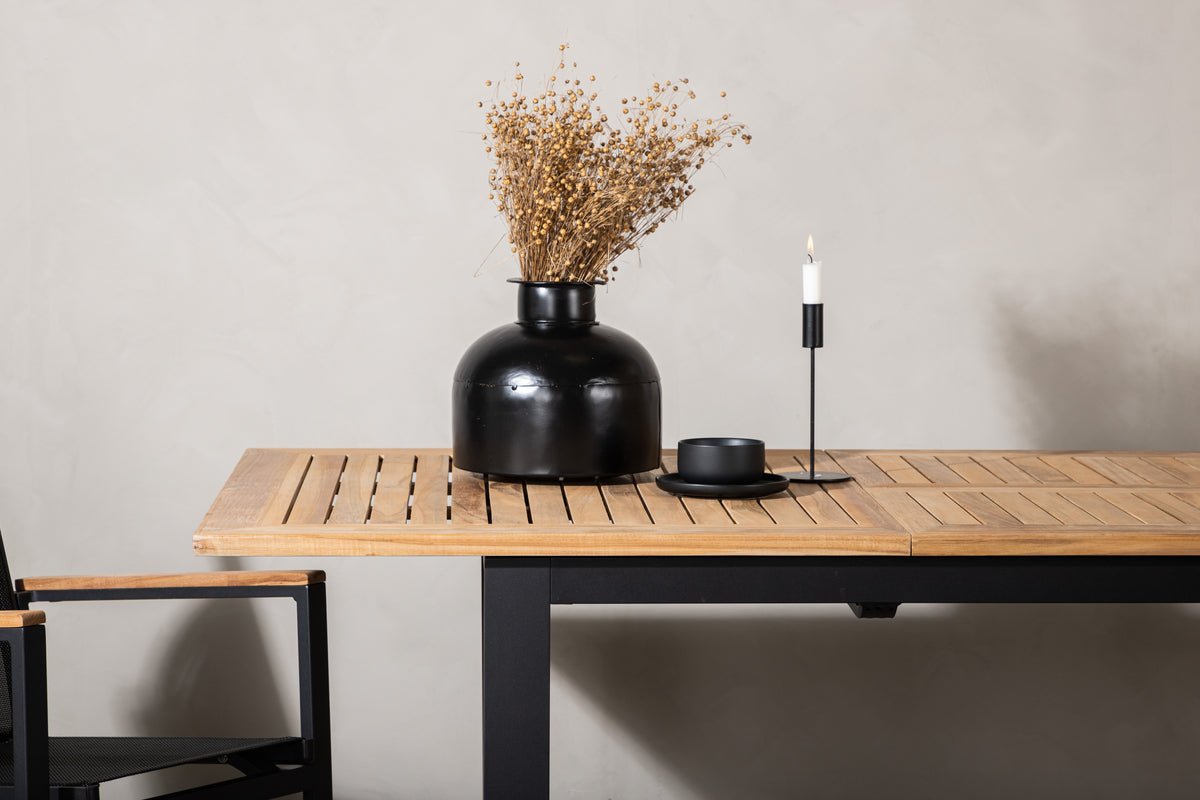 Table de jardin Lunea - une table à manger extensible pour l'extérieur