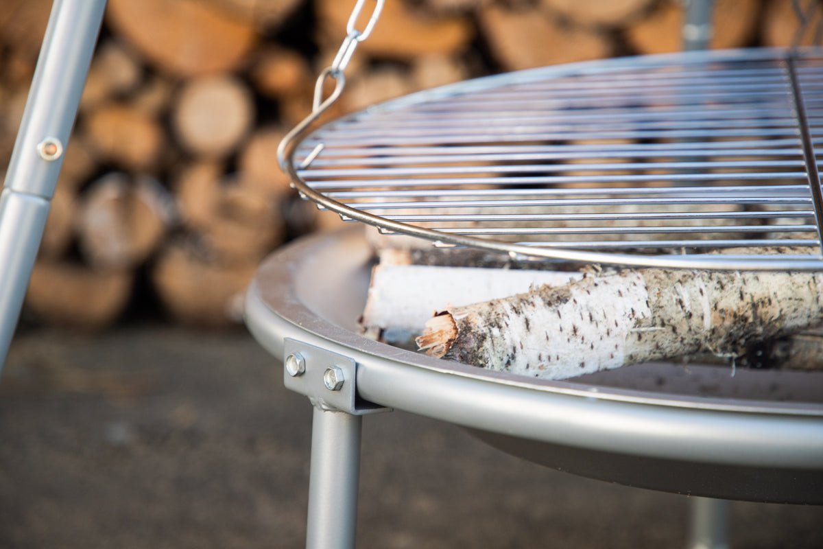 Brasero de jardin avec grill pivotant Flamio - en acier argenté