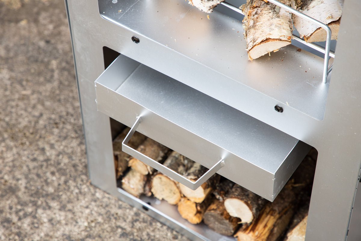 Cheminée de terrasse Lio - en acier argenté