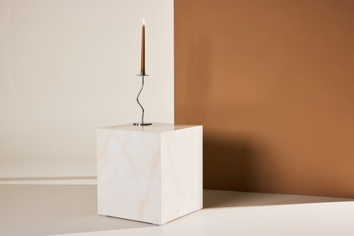 Table basse/table d'appoint Nivara – cube avec un aspect exceptionnel