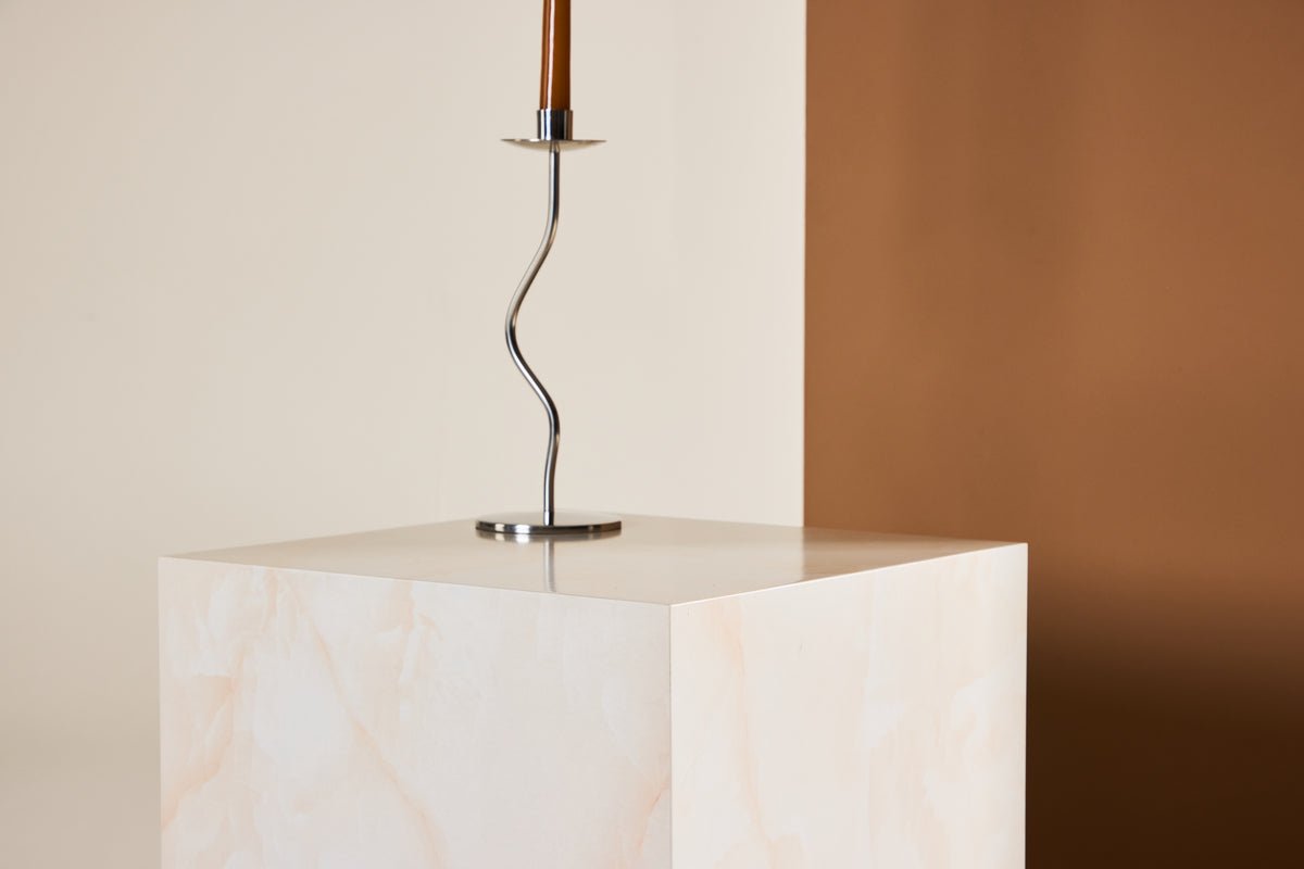 Table basse/table d'appoint Nivara – cube avec un aspect exceptionnel