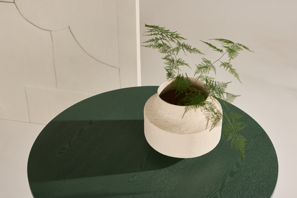 Table à manger Talia - une table ronde au design moderne