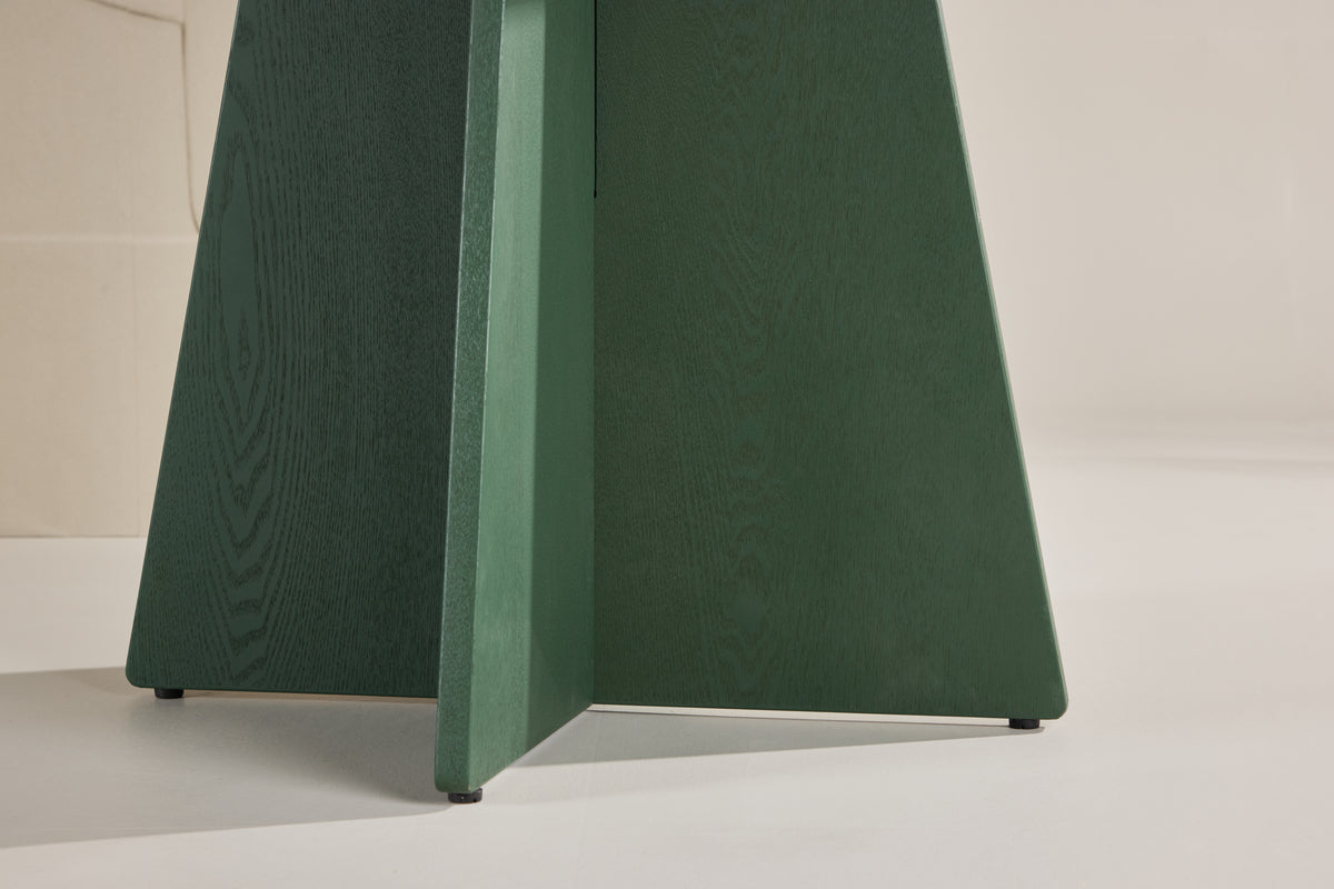 Table à manger Talia - une table ronde au design moderne